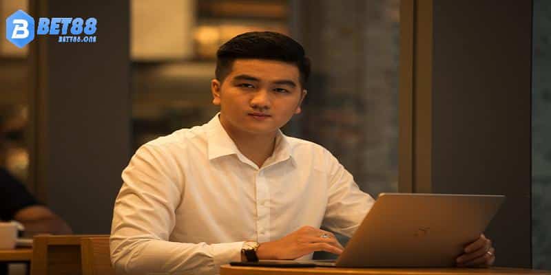 Sơ lược tiểu sử người đứng đầu BET88